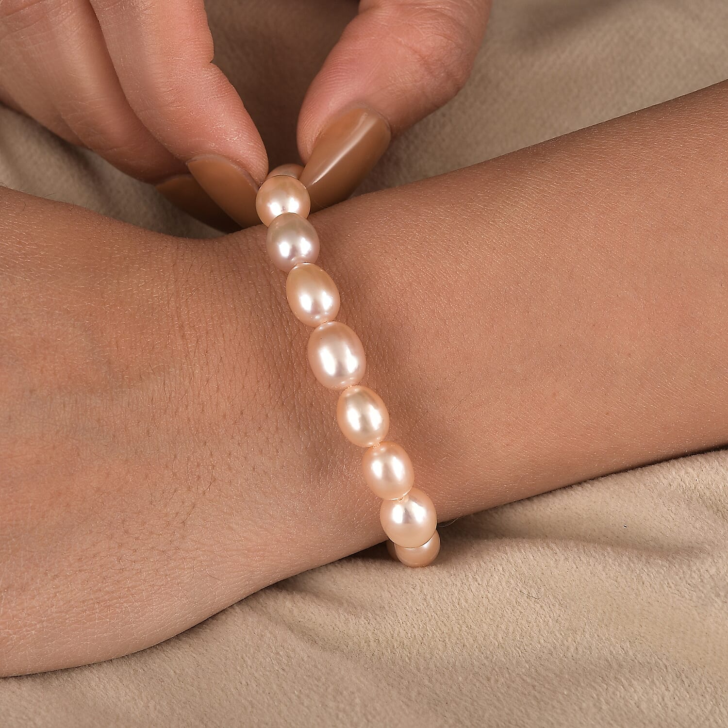 Fresh Water Pearl Adjustable Bracelet (Size - 6.5 to 9.5) in Rhodium Overlay Sterling Silver 50.00 Ct.
