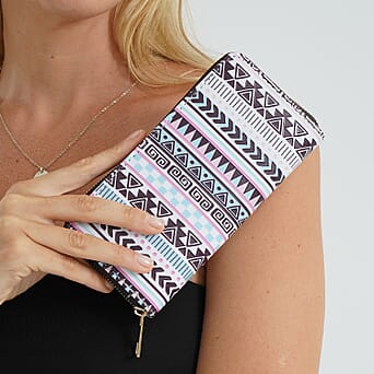 https://tjcuk.sirv.com/Products/81/3/8131923/Set-of-2-Geometric-Print-Zip-Around-Wallet-Clutch_8131923_2.jpg?w=342&h=342