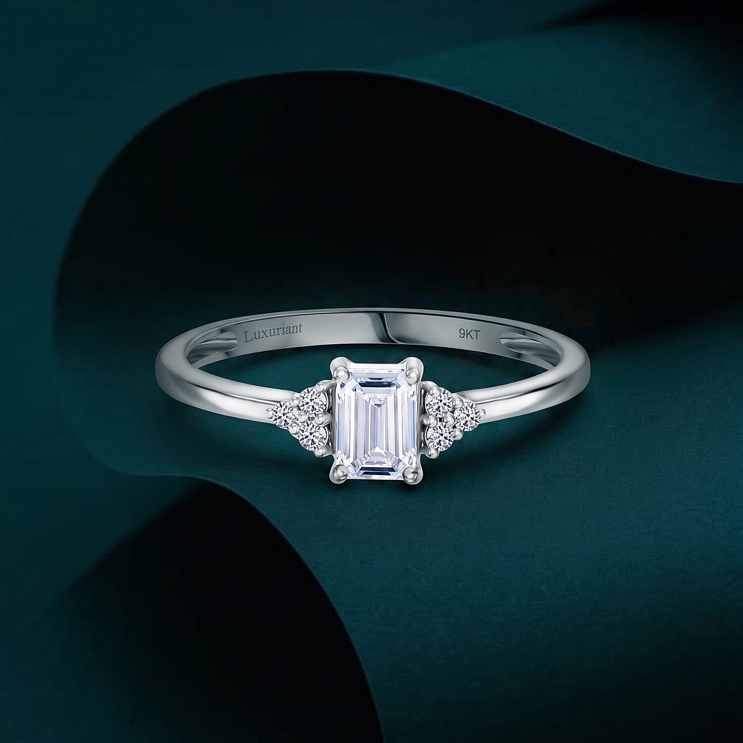 Luxuriant 9K White Gold Lab Grown Diamond (VS-EF) SGL Certified Ring