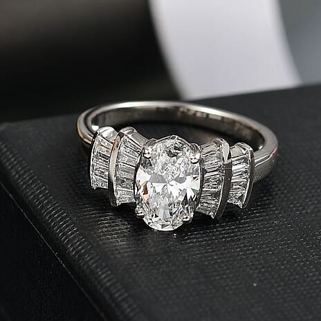 First Time Ever - Luxuriant Diamond 950 Platinum IGI Certified (VS-E-F) Lab Grown Diamond Ballerina Ring 1.86 Ct, Platinum Wt. 4.52 Gms.