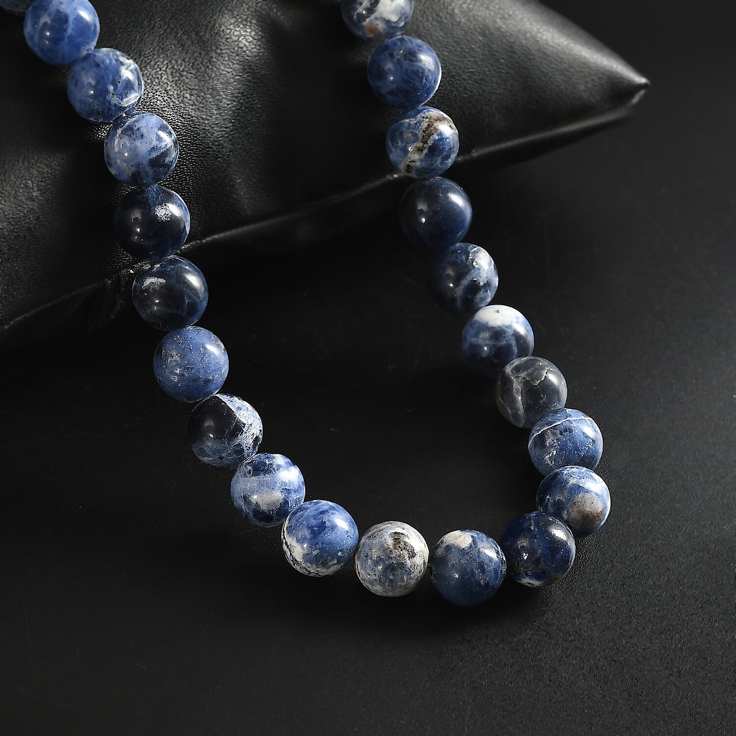 Sodalite Necklace (Size - 20) with Lobster Clasp 230.00 Ct.