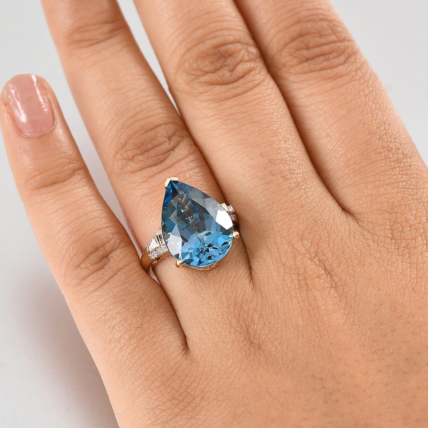 9K Yellow Gold AAA London Blue Topaz & White Diamond (I2-GH) Solitaire Ring 13.26 Ct, Gold Wt.3.36 Gms. 9K Yellow Gold AAA London Blue Topaz & White Diamond (I2-GH) Solitaire Ring 13.26 Ct, Gold Wt.3.36 Gms.