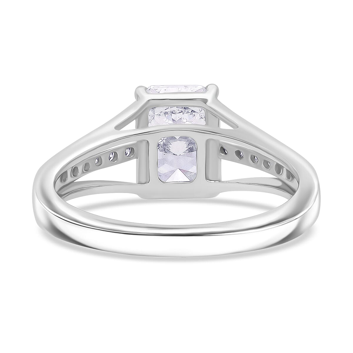 Luxuriant 950 Platinum (VS-EF) Lab Grown Diamond Ring 2.12 Ct, Platinum 4.62 Gms.