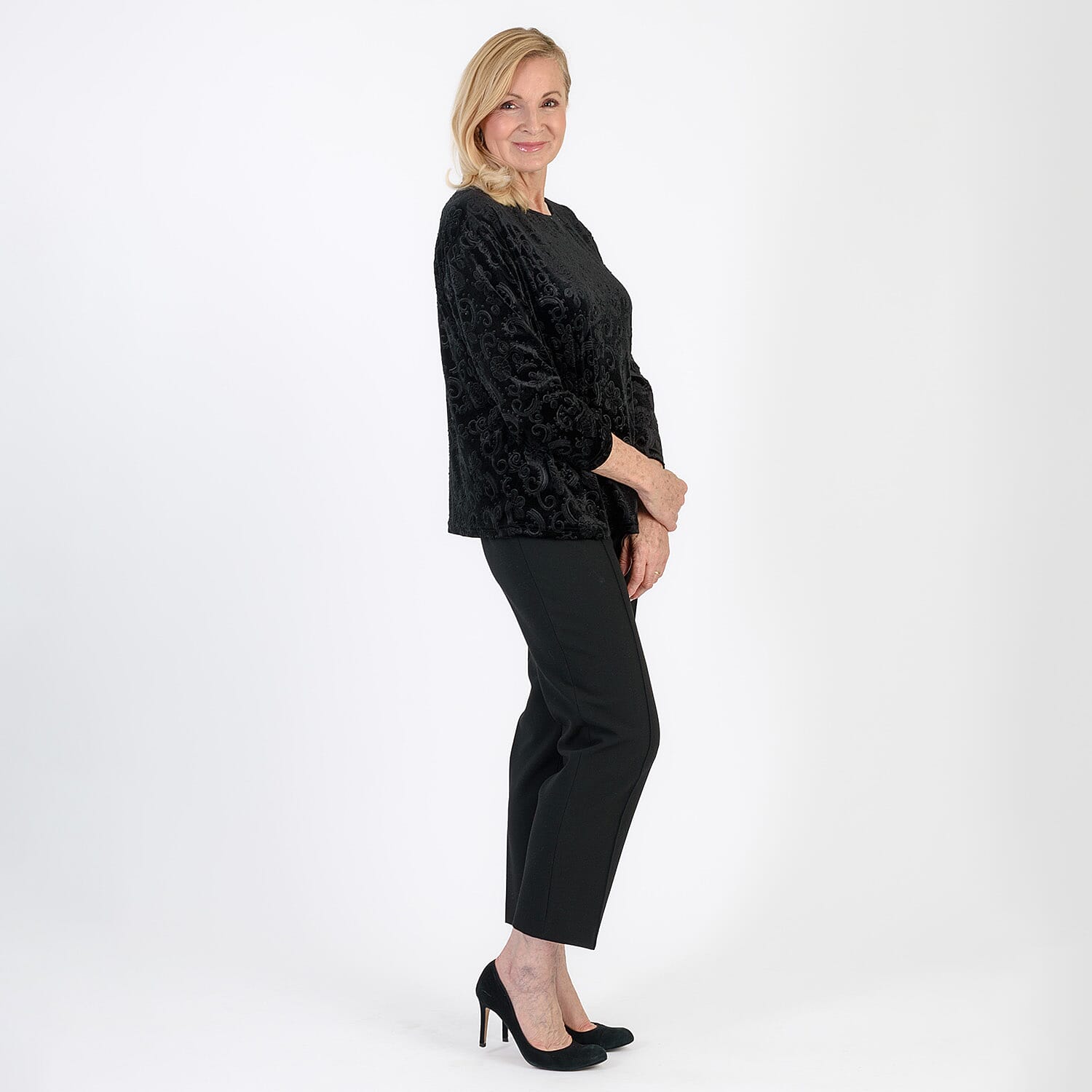 La Marey Paisley Emboss Velvet Blouse