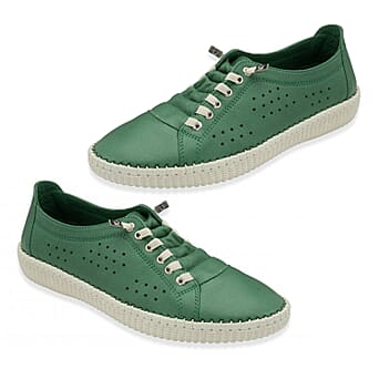 https://tjcuk.sirv.com/Products/81/3/8134094/Tjc-Ladies-Shoe-Size-37-Green_8134094.jpg?w=342&h=342