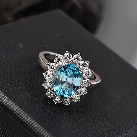 Luxuriant Diamond 950 Platinum AAA Blue Zircon & (SI-G-H) Lab Grown Diamond Halo Ring 4.95 Ct, Platinum Wt.5.55 Gms.