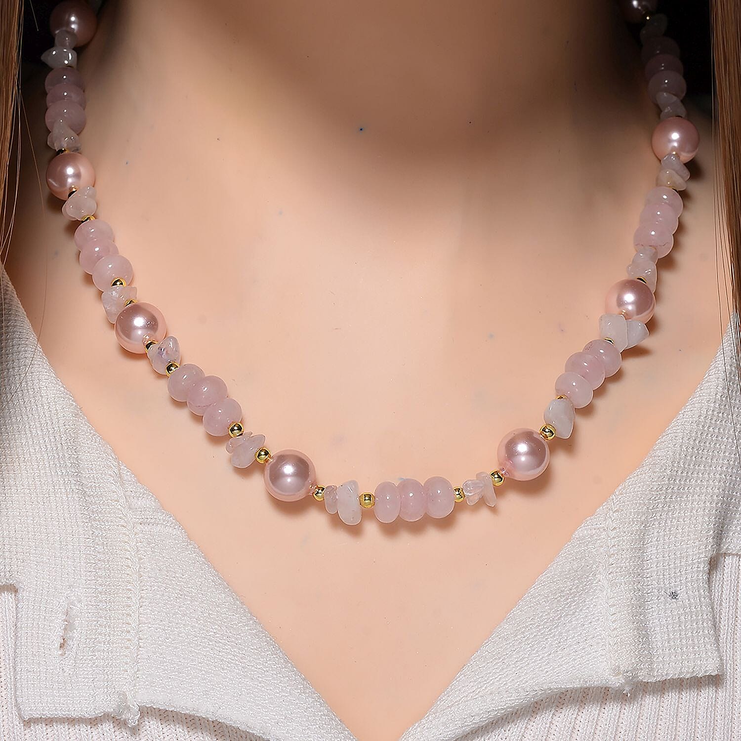 Pink Shell Pearl and Rose Quartz Beads & Chips Necklace (Size 18-2) in Yellow Gold Tone 170.00 Ct.