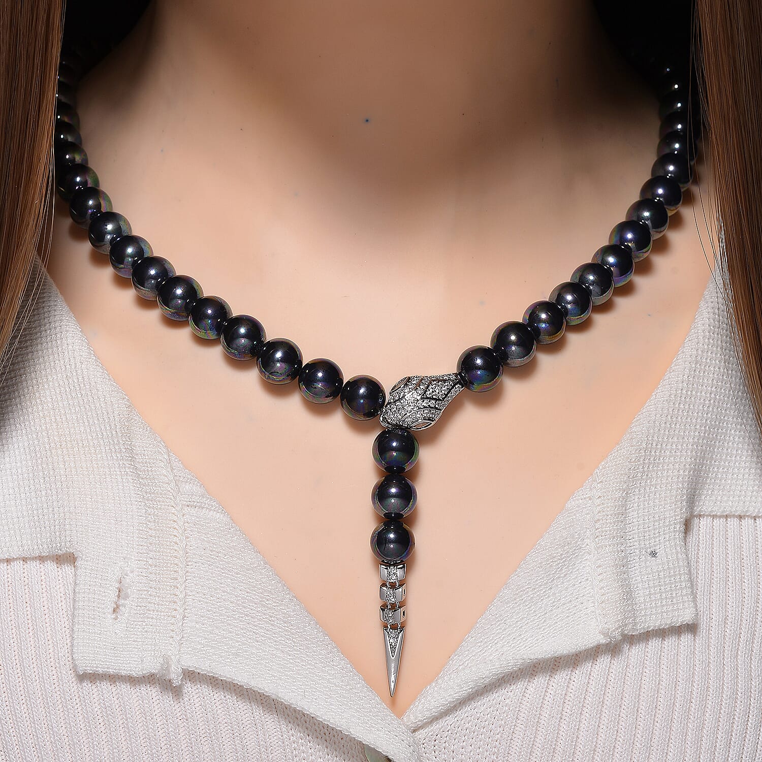 Designer Inspired - Peacock Shell Pearl & White Cubic Zirconia Adjustable Necklace (Size - 22) 301.50 Ct.