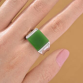 https://tjcuk.sirv.com/Products/81/4/8147689/Dyed-Green-Jade-Moissanite-Solitaire-Ring-in-Rhodium-Overlay-Sterling-_8147689_1.jpg?w=342&h=342
