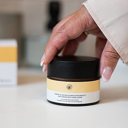 SKINEANCE Snail Slime Regenerating Day Cream - 50ml