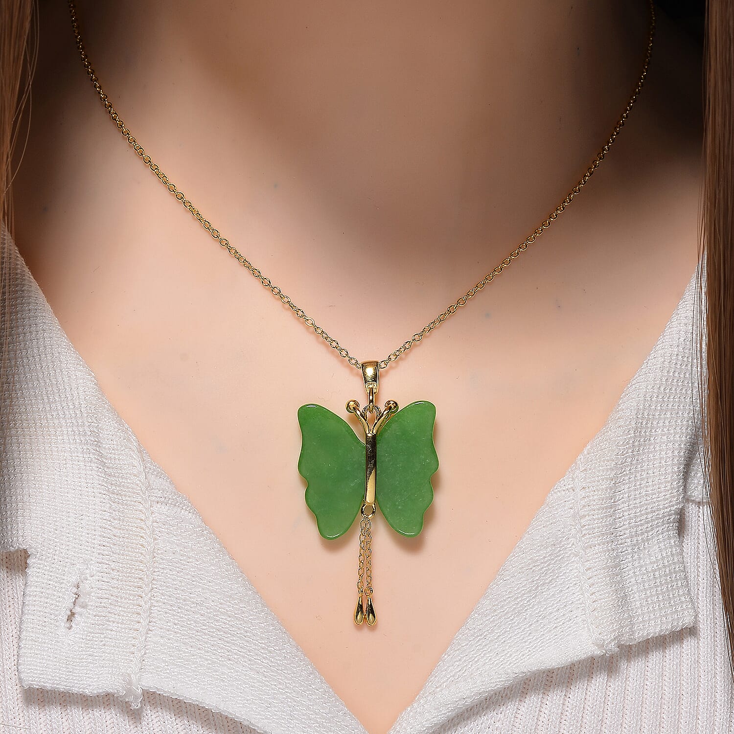 Enhanced Green Jade Pendant with Chain (Size - 20) in Yellow Gold Plating Sterling Silver 20.00 Ct.