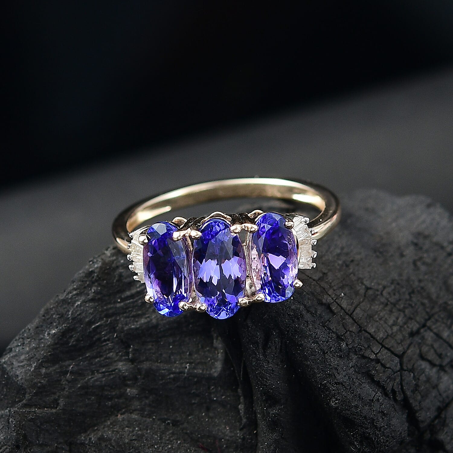 9K Yellow Gold Premium Tanzanite & Diamond Trilogy Ring 2.55 Ct.
