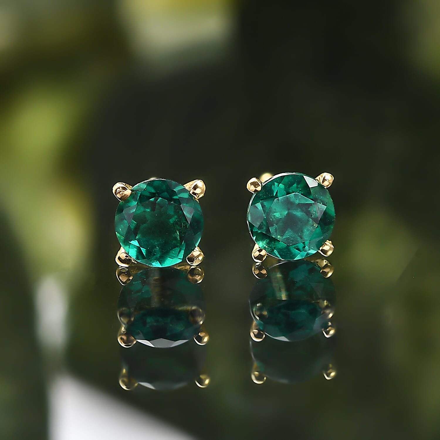 Lab Grown Emerald Solitaire Stud Push Post Earring in 18K Yellow Gold Plating Sterling Silver 1.00 Cts Lab Grown Emerald Solitaire Stud Push Post Earring in 18K Yellow Gold Plating Sterling Silver 1.00 Cts
