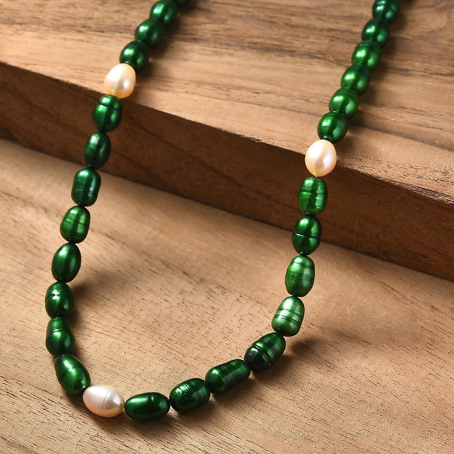 Pearl Necklace with Lobster Clasp & Magnectic Lock in Sterling Silver