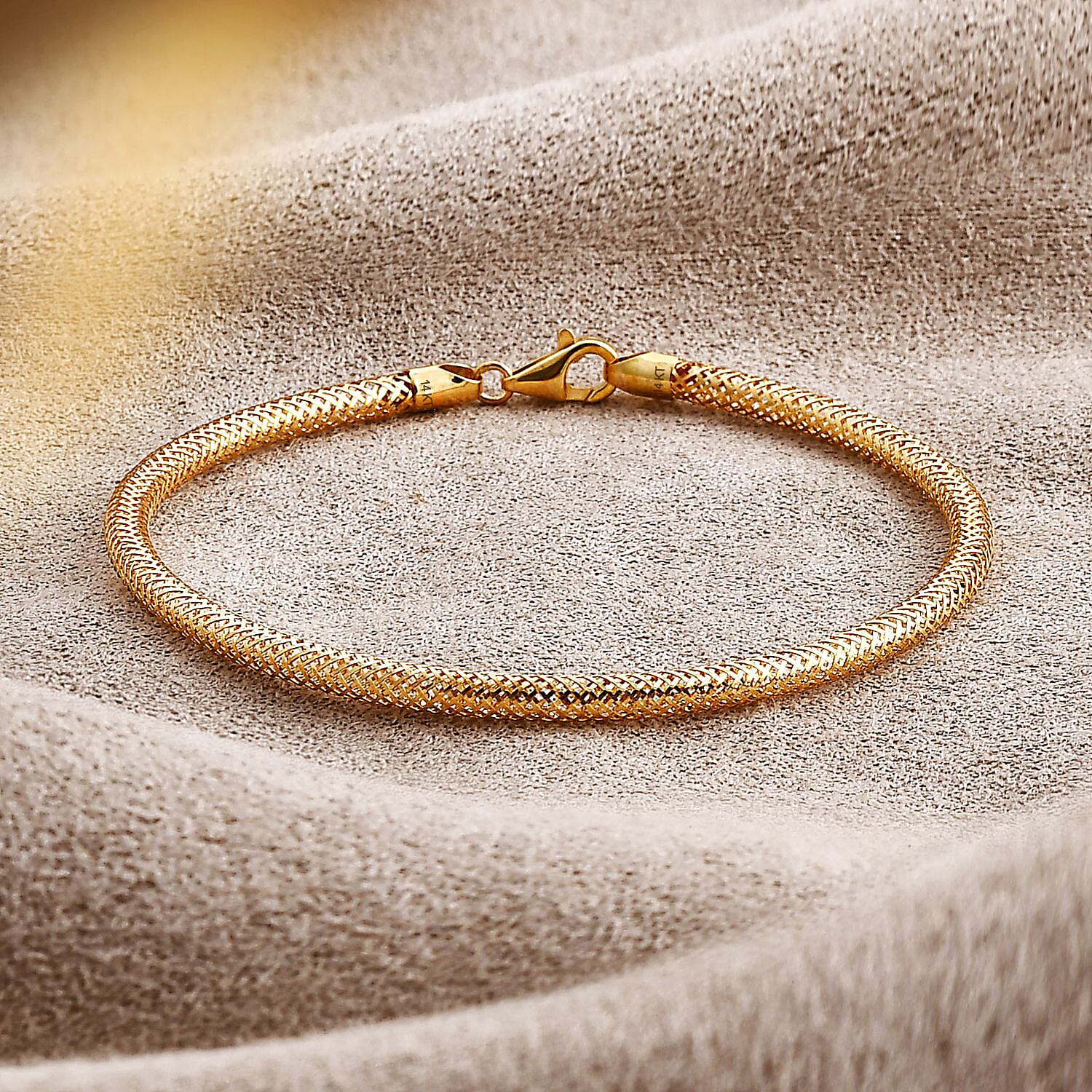Royal Bali Collection 9K Yellow Gold Mesh Bracelet (Size - 8) with Lobster Clasp