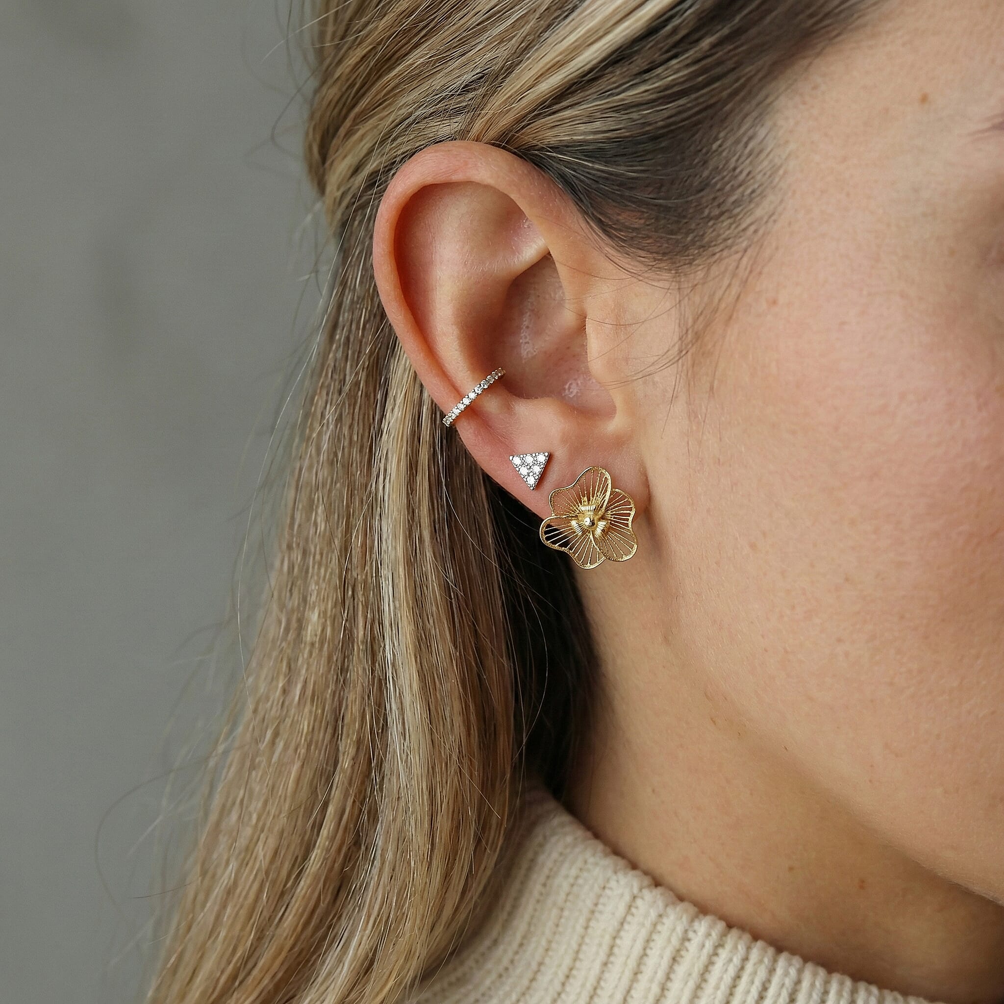 Gold Treasure of Siam - 9K Yellow Gold Stud Push Back Earring, Gold Wt. 1.55 Gms