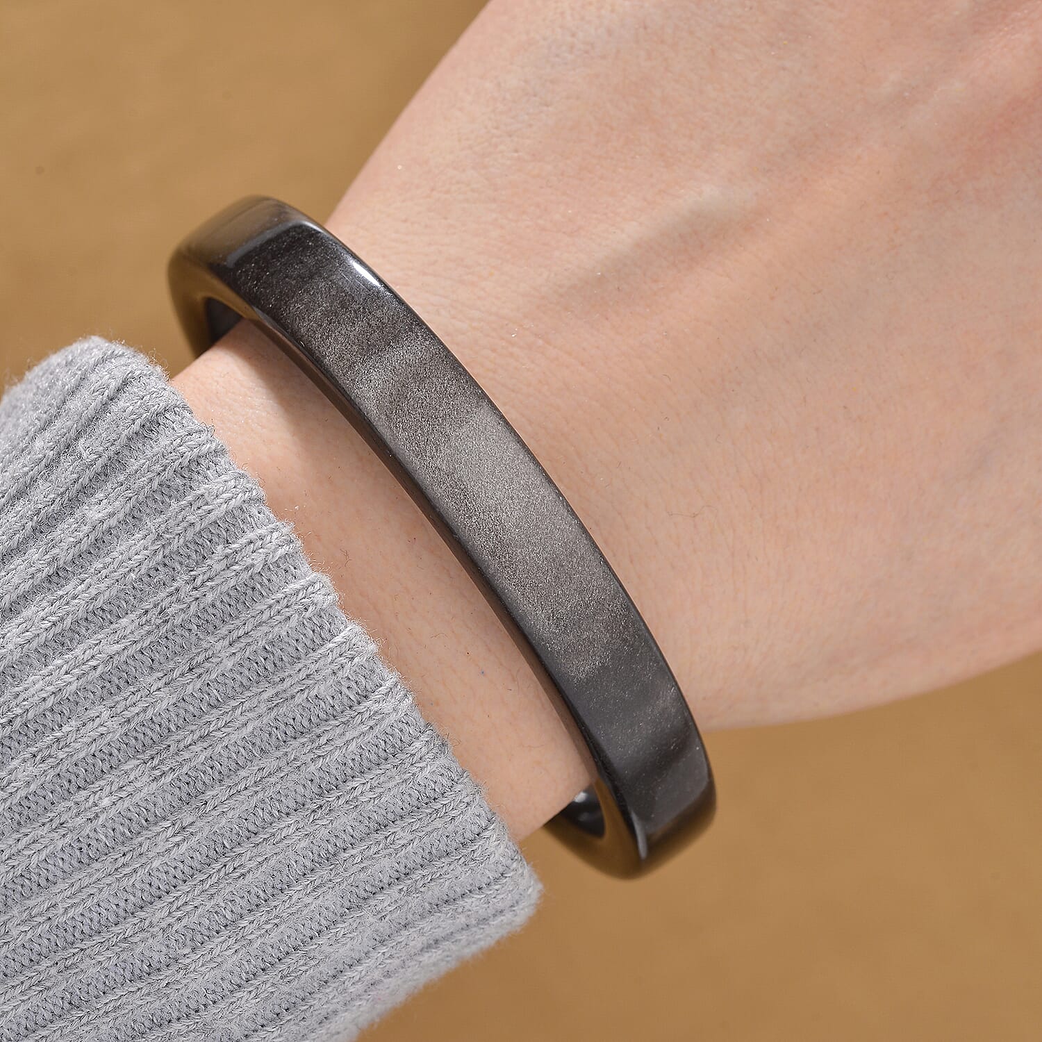 Black Obsidian Bangle (Size - 7.5) 122.50 Ct.