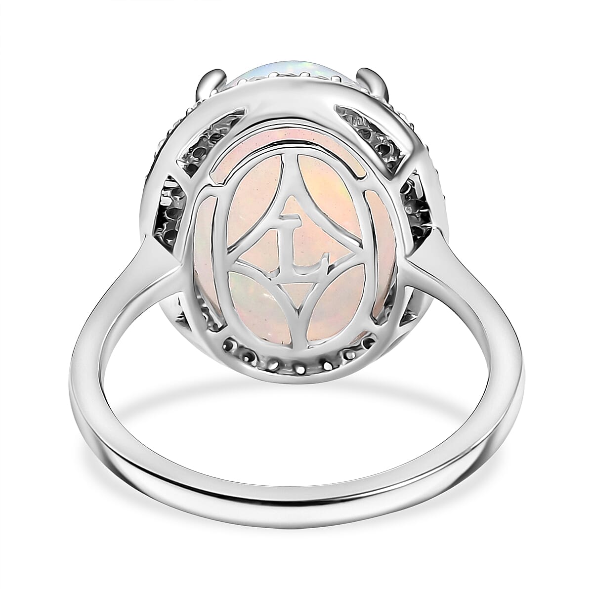 Luxuriant 950 Platinum AAAA Natural Ethiopian Opal & Lab Grown Diamond (SI-G-H) Ring 6.63 Ct, Platinum wt. 5.75 Gms. Luxuriant 950 Platinum AAAA Natural Ethiopian Opal & Lab Grown Diamond (SI-G-H) Ring 6.63 Ct, Platinum wt. 5.75 Gms.