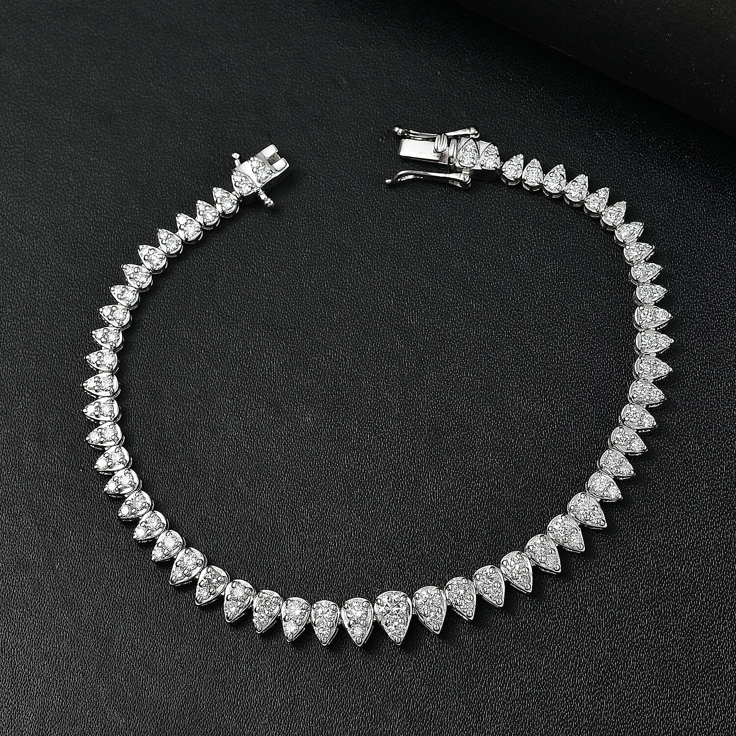 Luxuriant Lab Grown Diamond (SI-GH) Bracelet (Size - 7.5) with GB Lock Box in Rhodium Overlay Sterling Silver 2.98 Ct.