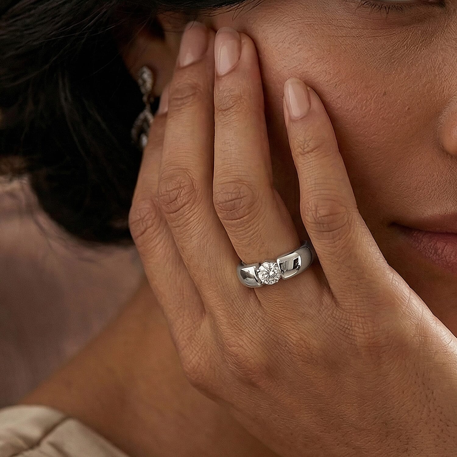 Luxuriant Lab Grown Diamond SI-GH Solitaire Ring in Sterling Silver