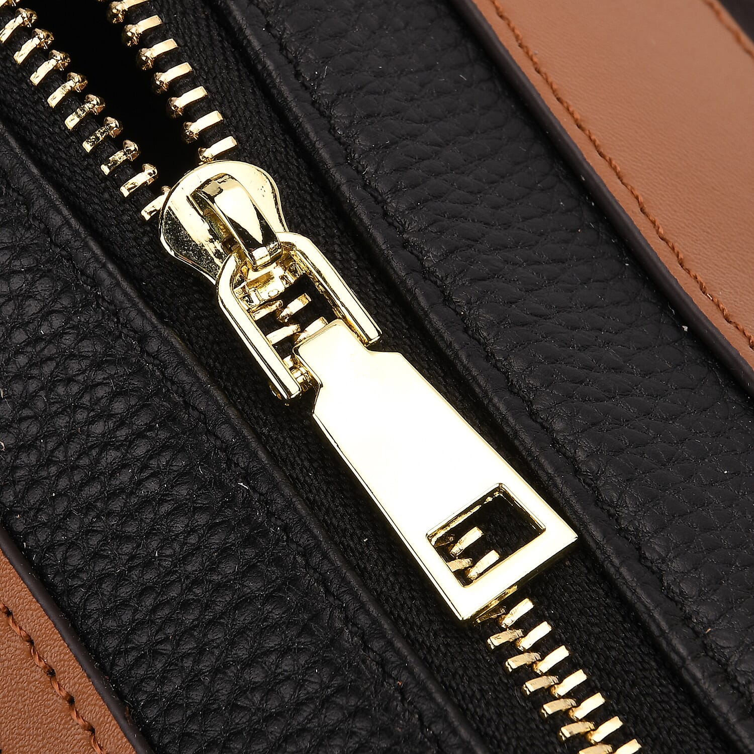 Genuine Leather Bandouliere Crossbody Bag - Black