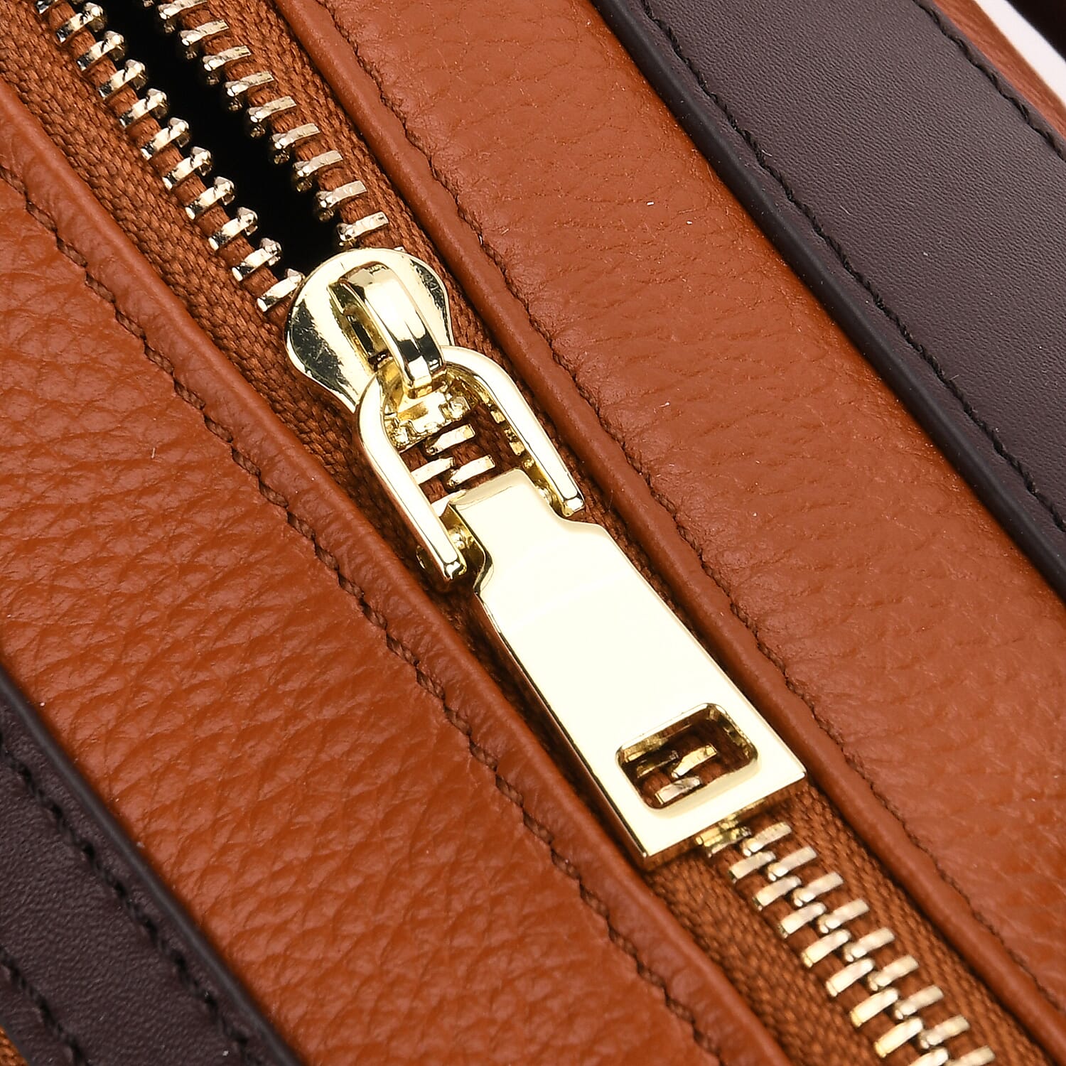 Genuine Leather Bandouliere Crossbody Bag - Tan