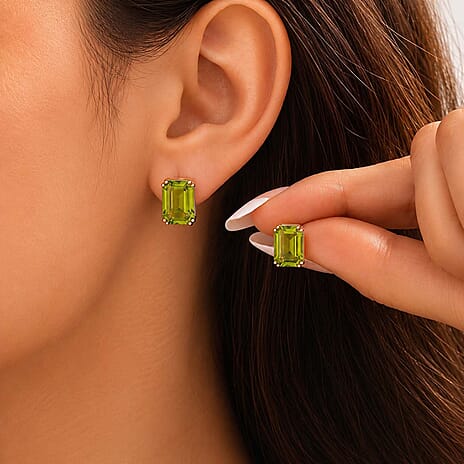 Austrian Green Crystal Earring with Push Back in Yellow Gold Tone