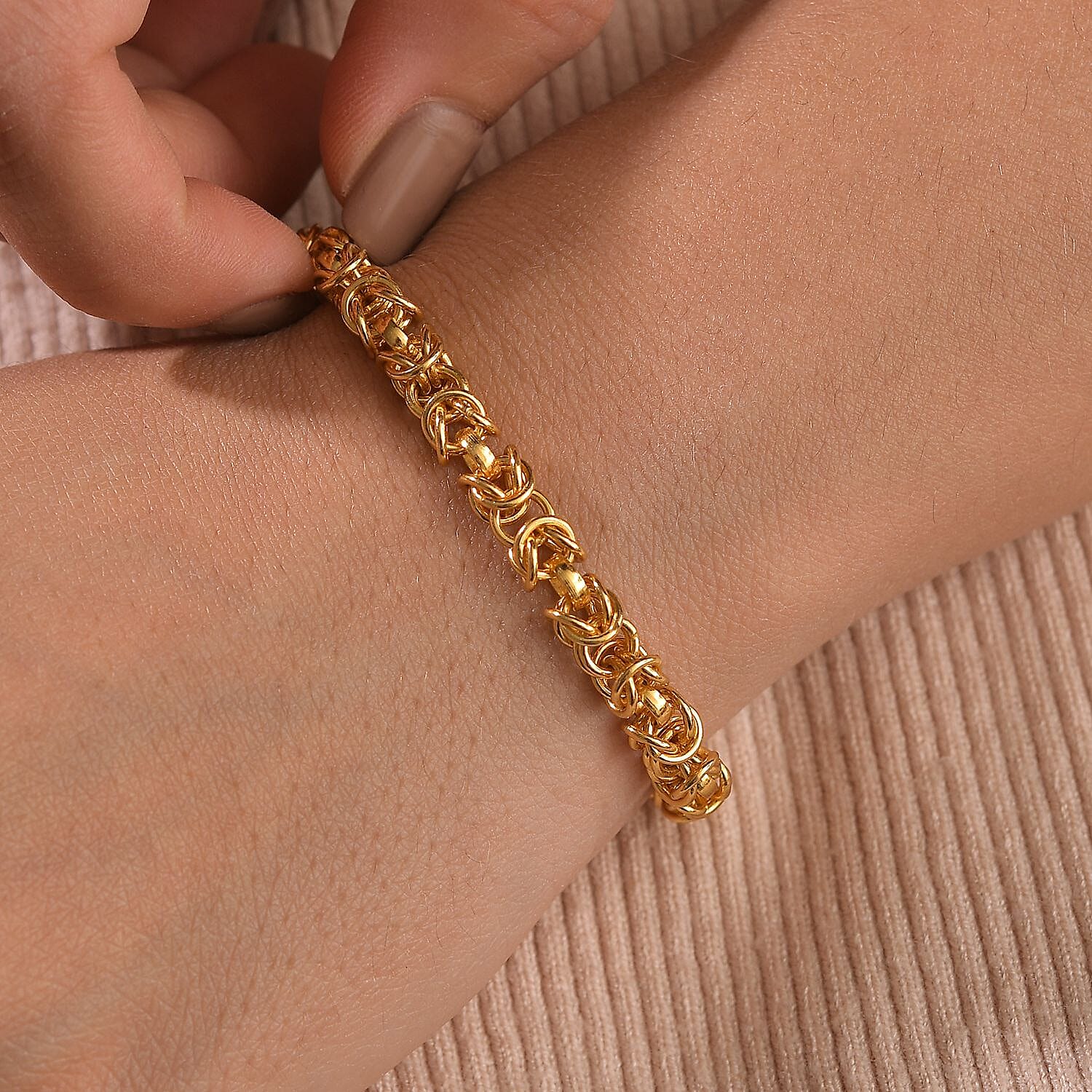 Closeout Deal - Sterling Silver Bracelet (Size - 7.5) In 18K Yellow Gold Plating, Silver Wt. 16.30 Gms.