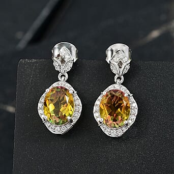 https://tjcuk.sirv.com/Products/81/6/8165207/Rainbow-Genesis-Quartz-White-Zircon-Dangling-Earring-in-Rhodium-Overla_8165207_1.jpg?w=342&h=342