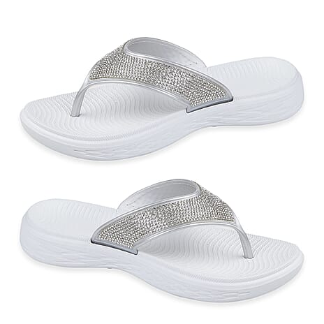 Sunset Dazzle Womens Glitter Strap Flip Flops Thong Sandals (Size 5) - White