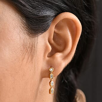 https://tjcuk.sirv.com/Products/81/6/8167493/Luxuriant-Diamond-Lab-Grown-Diamond-Dangling-Earring-in-18K-YG-Vermeil_8167493_2.jpg?w=342&h=342