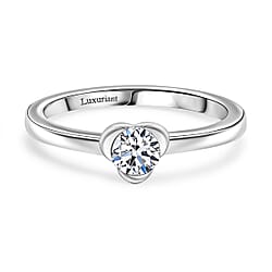 Luxuriant Lab Grown Diamond (SI-GH) Solitaire Ring in Sterling Silver