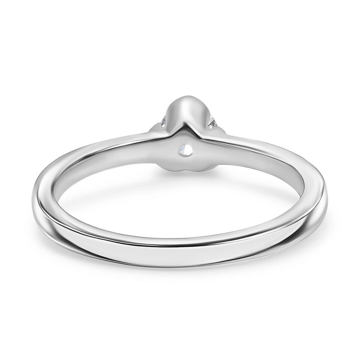 Luxuriant Lab Grown Diamond (SI-GH) Solitaire Ring in Sterling Silver Luxuriant Lab Grown Diamond (SI-GH) Solitaire Ring in Sterling Silver