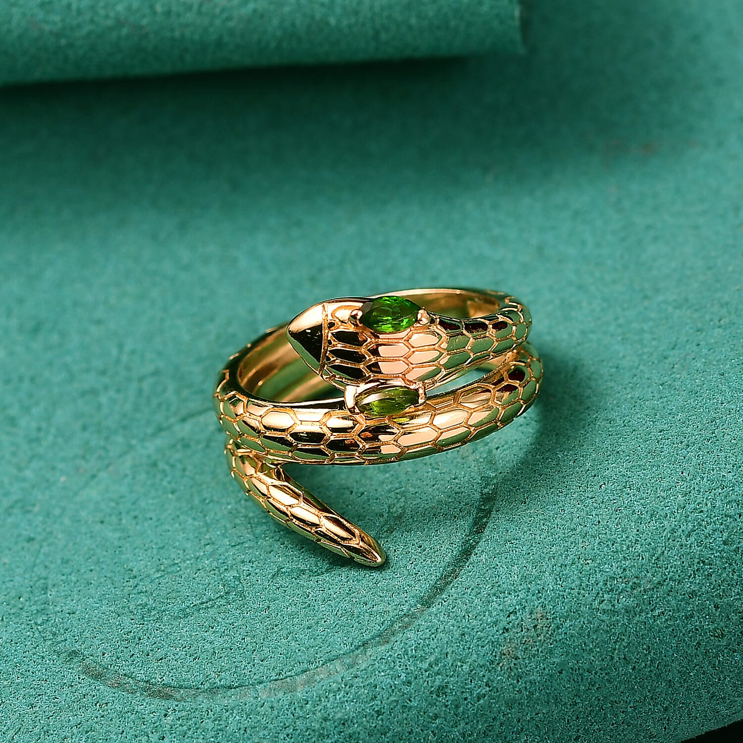 ROMA DESIGNER OUTLET CLOSEOUT - Natural Chrome Diopside Serpente Ring in Yellow Gold Plated