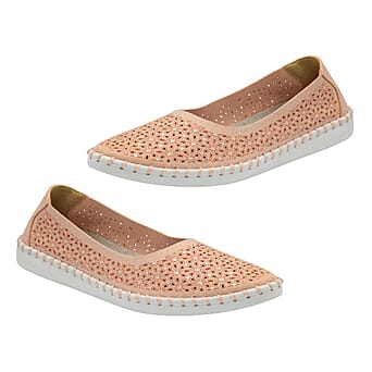 https://tjcuk.sirv.com/Products/81/7/8177952/Lotus-Ladies-Pink-Ewelina-Slip-On-Shoes-Size-6_8177952.jpg?w=342&h=342