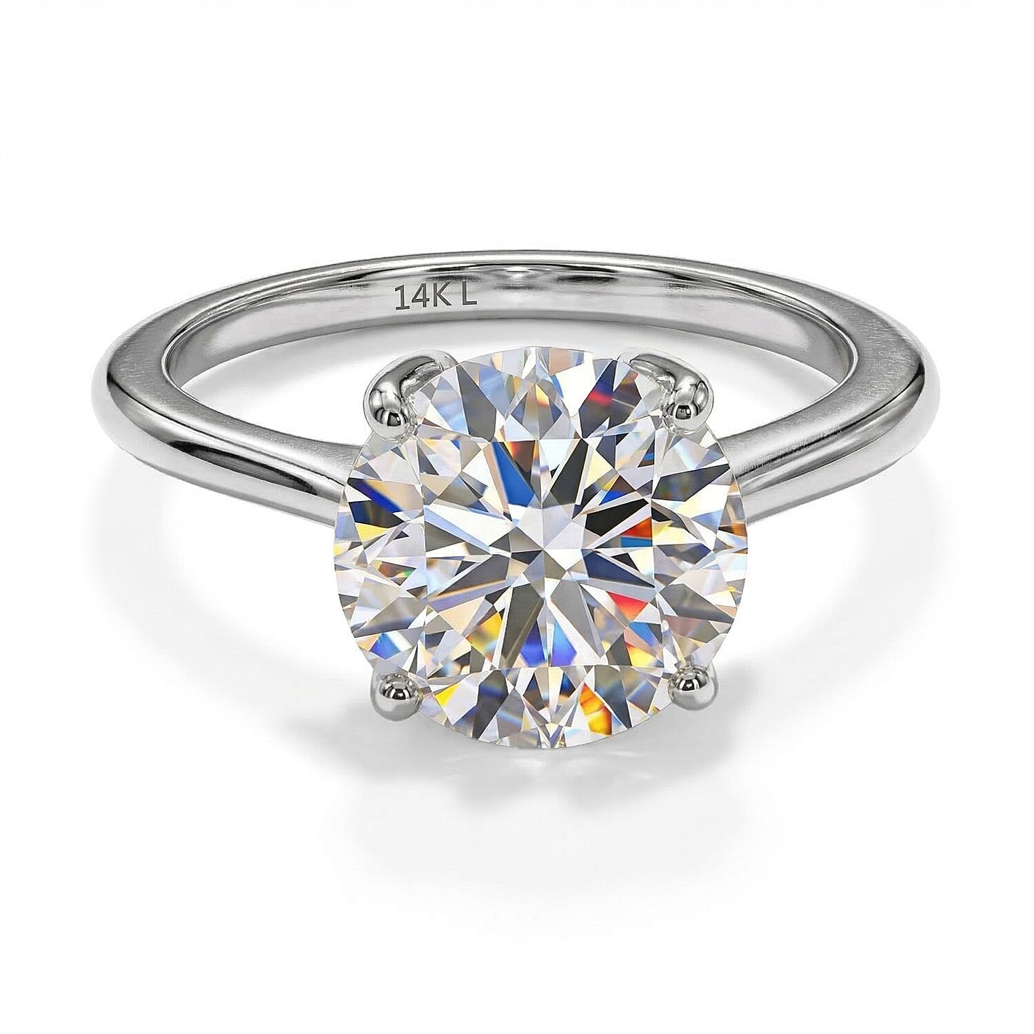 Luxuriant 14K Gold VS-EF Lab Grown Diamond Solitaire Ring