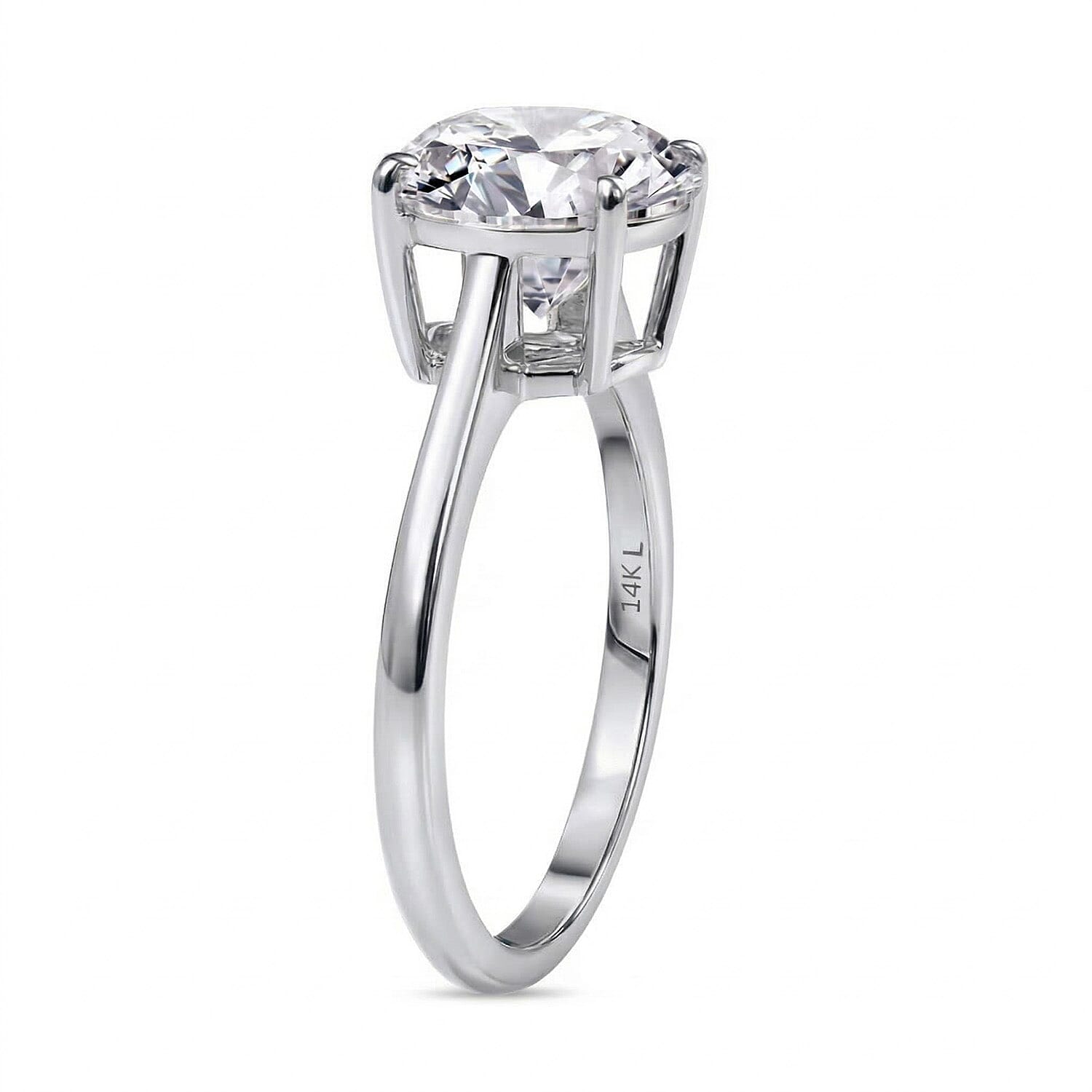Luxuriant 14K Gold VS-EF Lab Grown Diamond Solitaire Ring