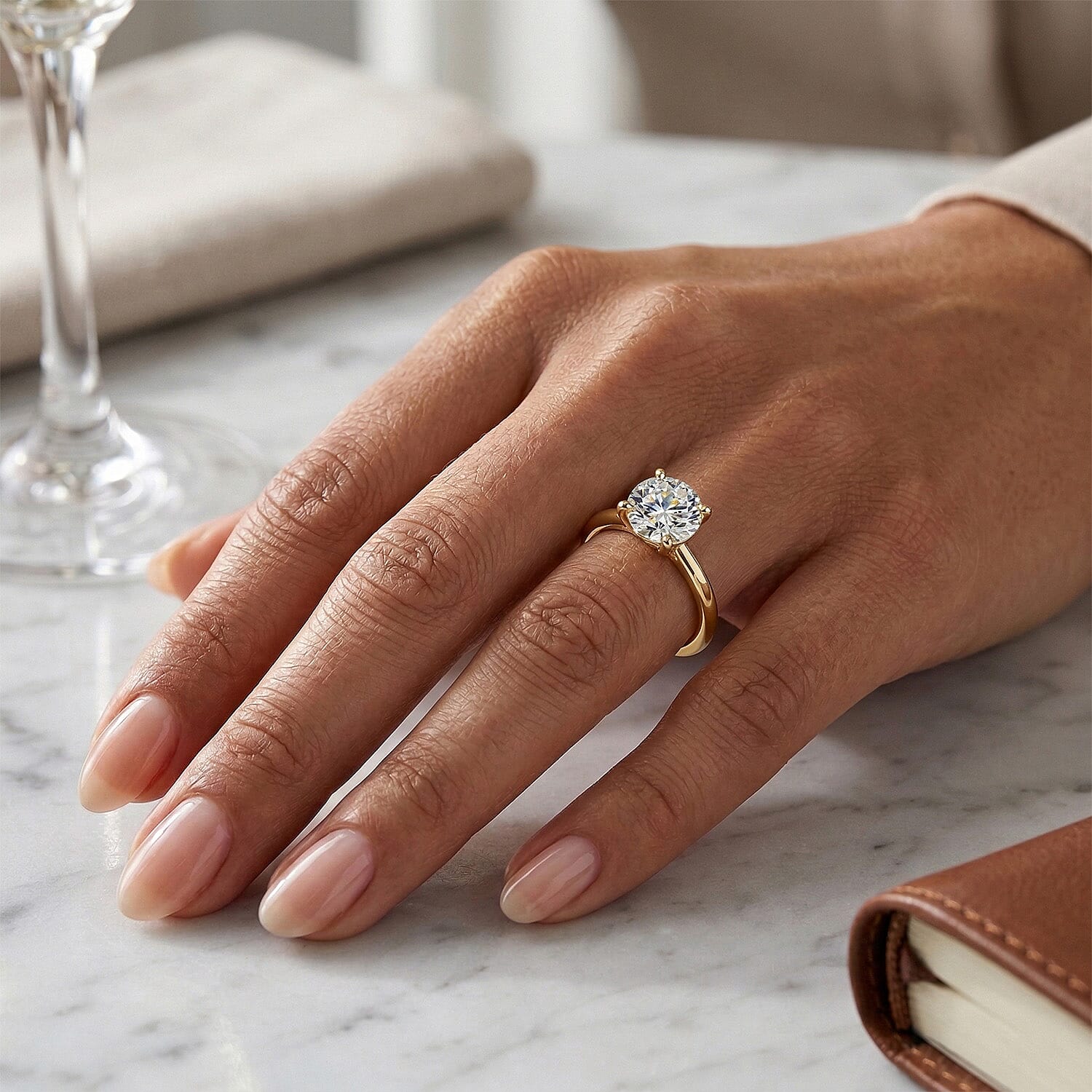 Luxuriant 14K Gold VS-EF Lab Grown Diamond Solitaire Ring