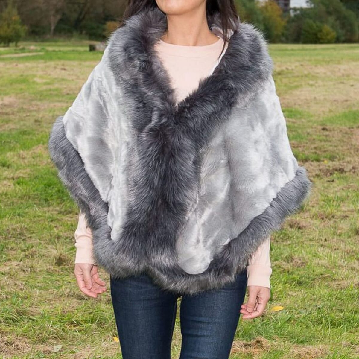 Faux Fur Cape Shawl Wrap (170 x 50 Cm) - Grey