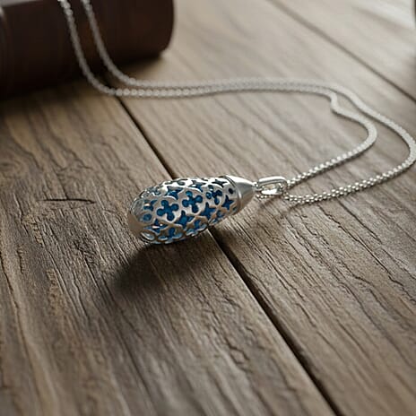 Close Out Deal - Blue Apatite Pendant with Chain (Size 16 - 2 Ext) with Lobster Clasp Sterling Silver 4.40 Ct, Silver Wt. 5.31 Gms.