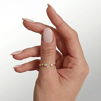 https://tjcuk.sirv.com/Products/81/8/8181045/luxuriant-si-g-h-lab-grown-diamond-adjustable-band-ring-in-18k-vermeil-yellow-gold-plated-sterling-silver-8181045_1.jpg?w=342&h=342
