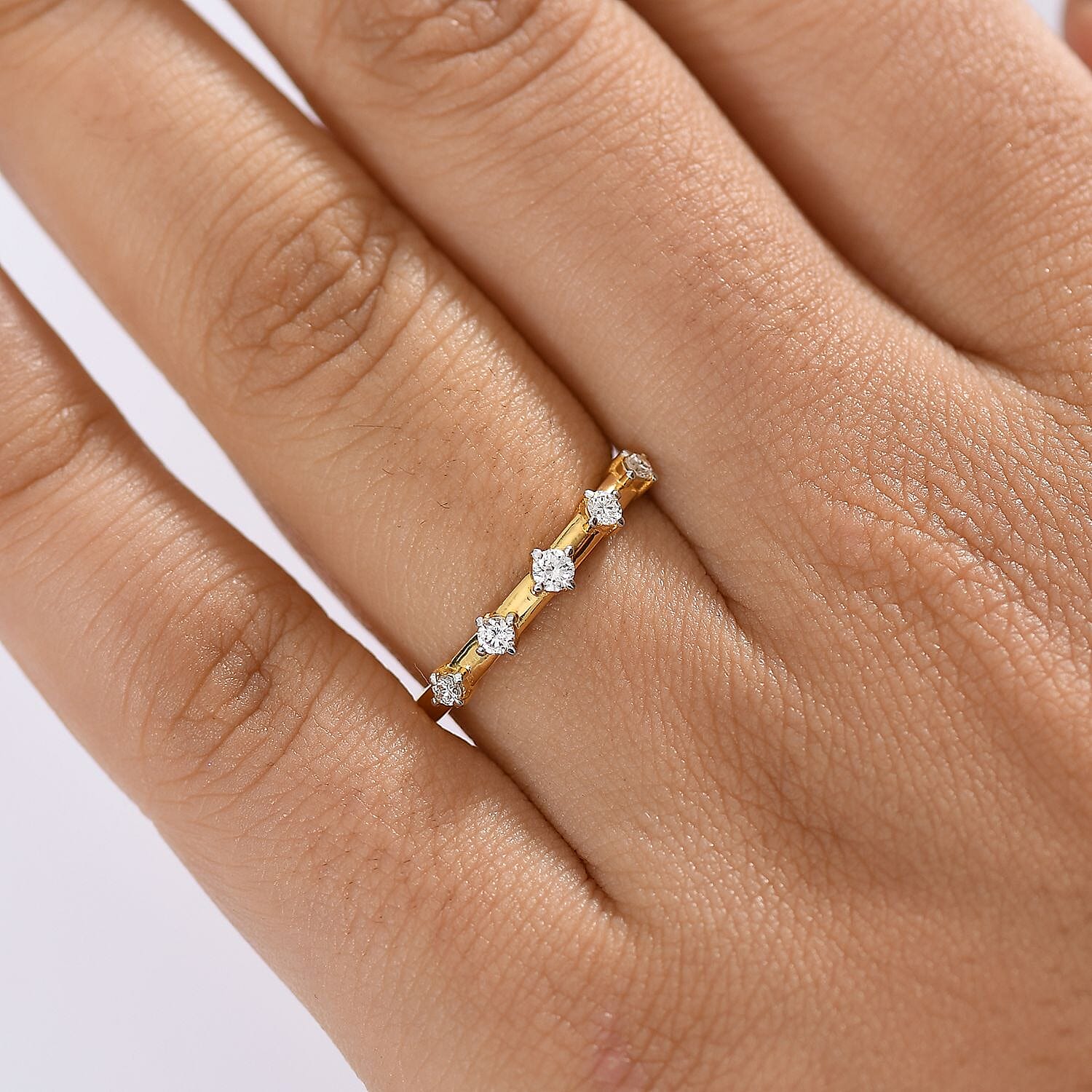 Luxuriant Lab Grown Diamond (SI-GH) Ring in Sterling Silver