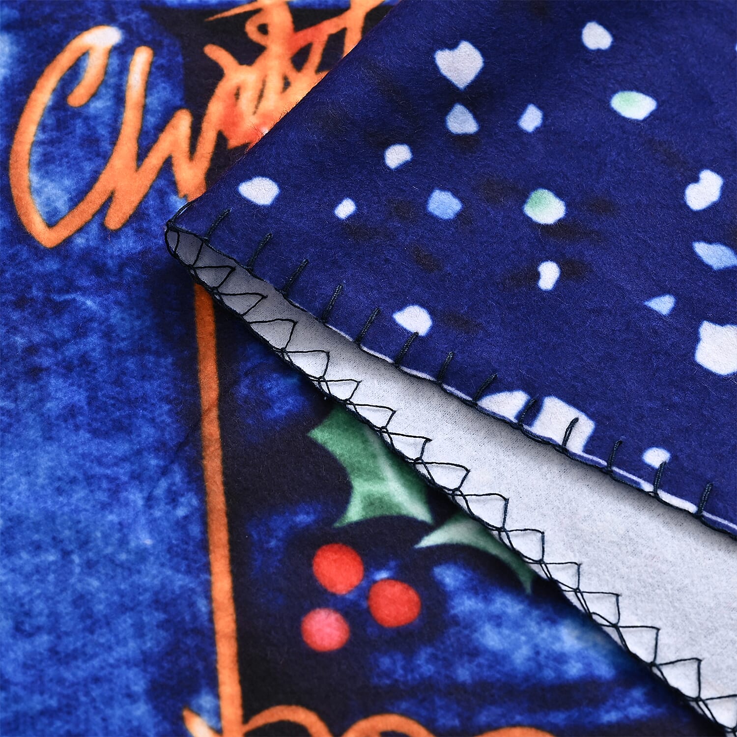 MUST HAVE GIFT IDEA- Santa Claus Digital Print Cosy Fleece Throwt (220gsm) - Santa