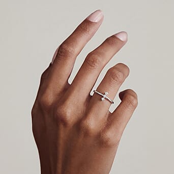 https://tjcuk.sirv.com/Products/81/8/8182369/LUXURIANT-Lab-Grown-Diamond-3-Stone-Ring-in-Rhodium-Overlay-Sterling-S_8182369_1.jpg?w=342&h=342