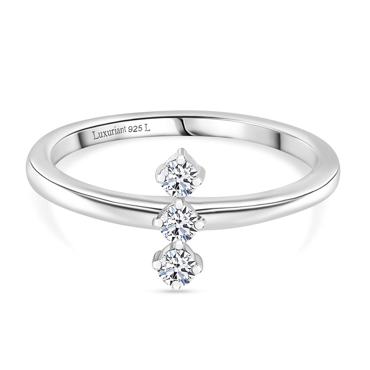 Luxuriant Lab Grown Diamond (SI-GH) Solitaire Ring in Sterling Silver