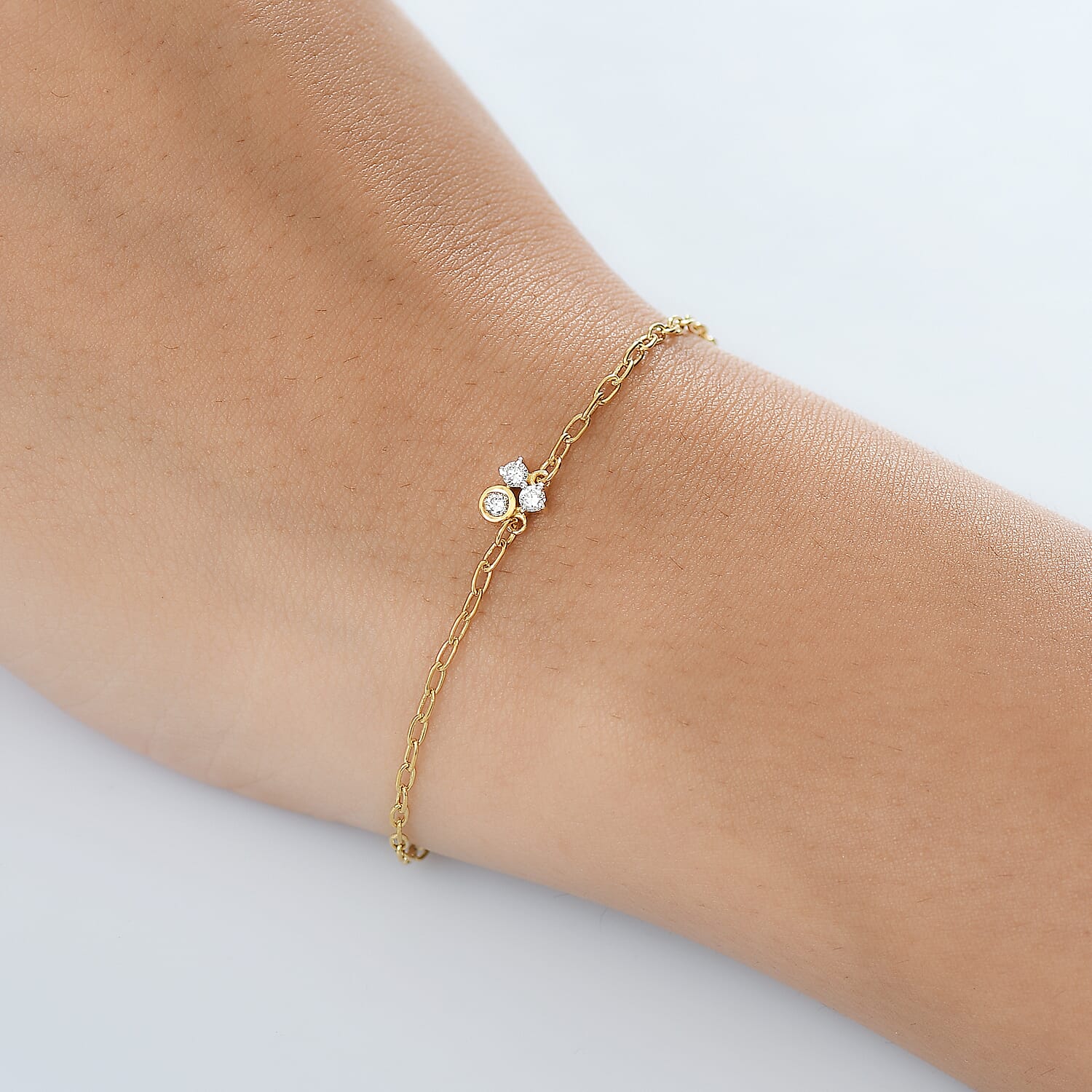 Luxuriant Diamond Lab Grown Diamond (SI-G-H) Chain Bracelet (Size - 7.5) with Lobaster Clasp in 18K Vermeil Yellow Gold Sterling Silver