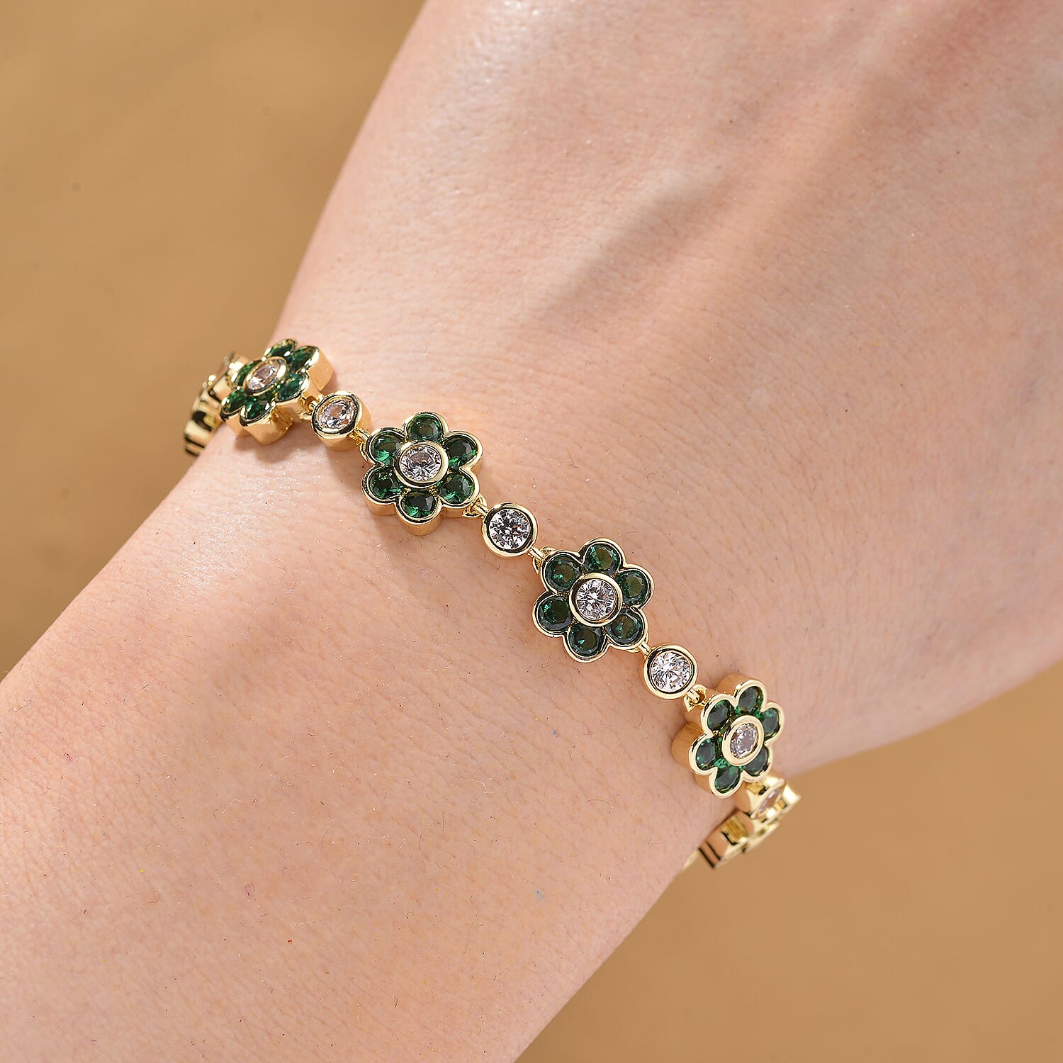 White Cubic Zirconia & Created Green Spinel Bracelet (Size - 7.5) in Yellow Gold Colour Tone 15.00 Ct.