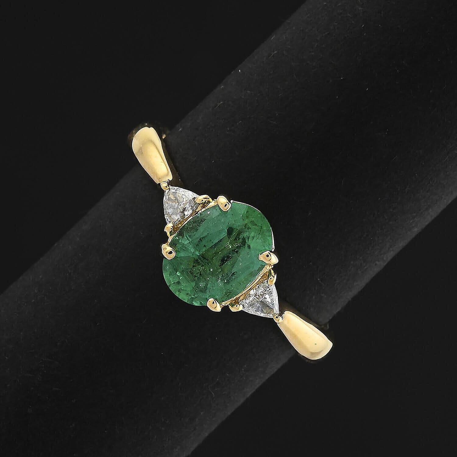 18K Yellow Gold AAAA Zambian Emerald, White Diamond SI Ring, Gold Wt.3.93 Gms  1.400  Ct.