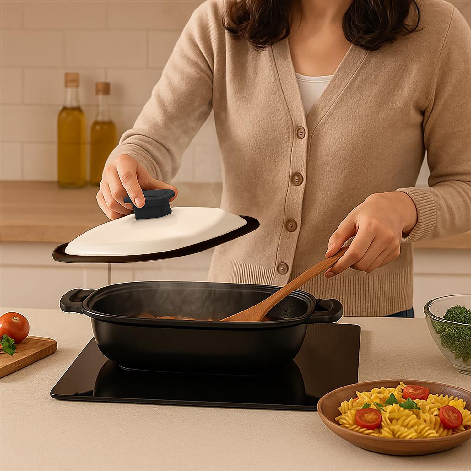 Microwave Steel Non-Stick Grill Pot with Steam Rack - Black & White