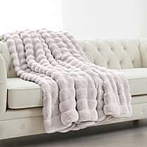 Homesmart Super Soft Sculptured Faux Fur Blanket (180 x 150cm) - Cream